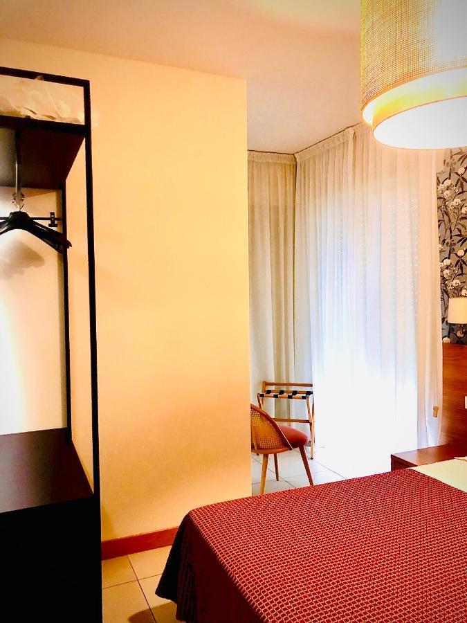 Hotel Majorca Sul Mare In Centro A Riccione Luaran gambar
