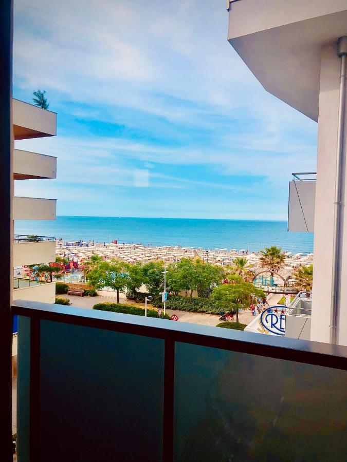 Hotel Majorca Sul Mare In Centro A Riccione Luaran gambar