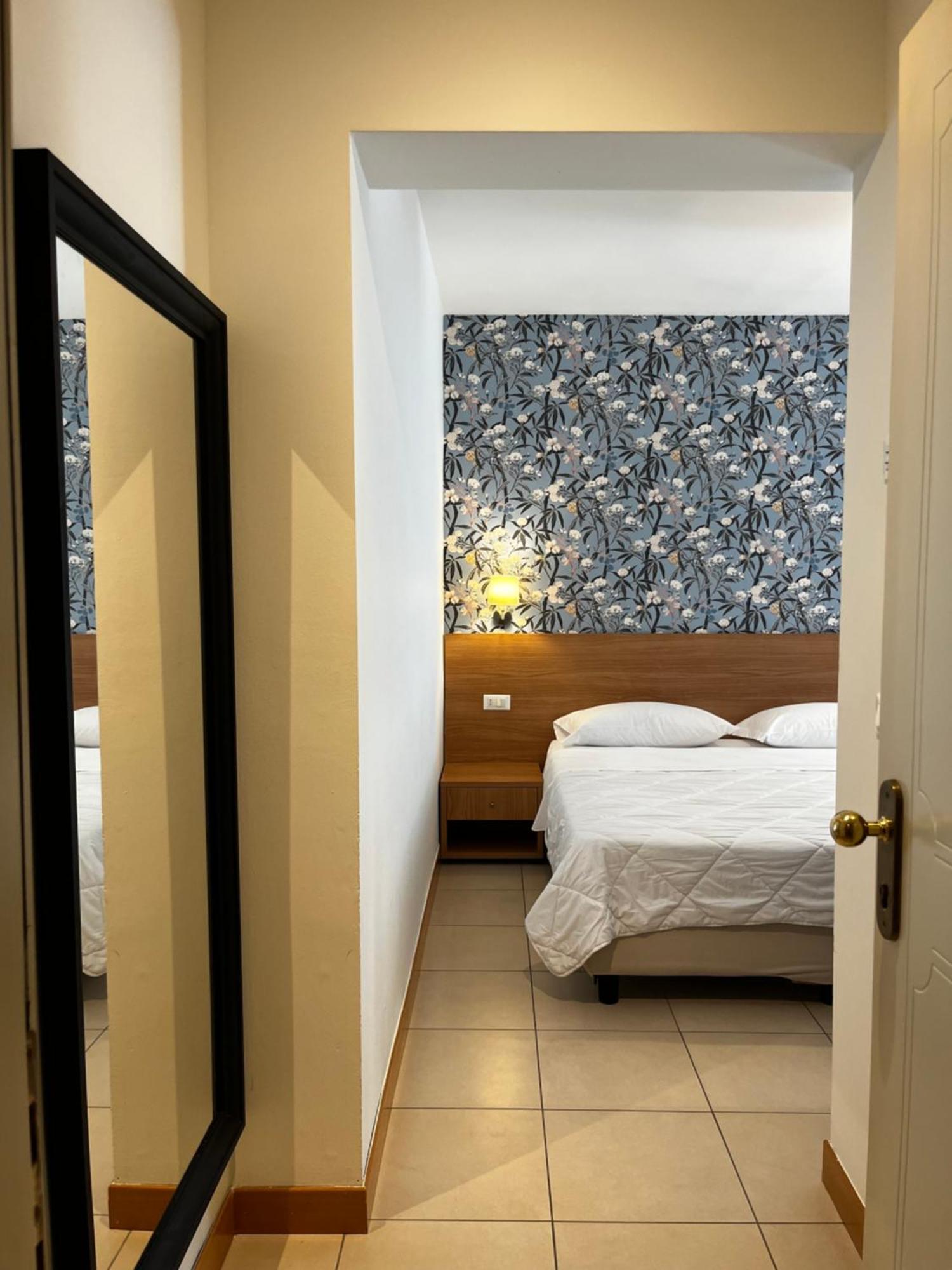 Hotel Majorca Sul Mare In Centro A Riccione Luaran gambar